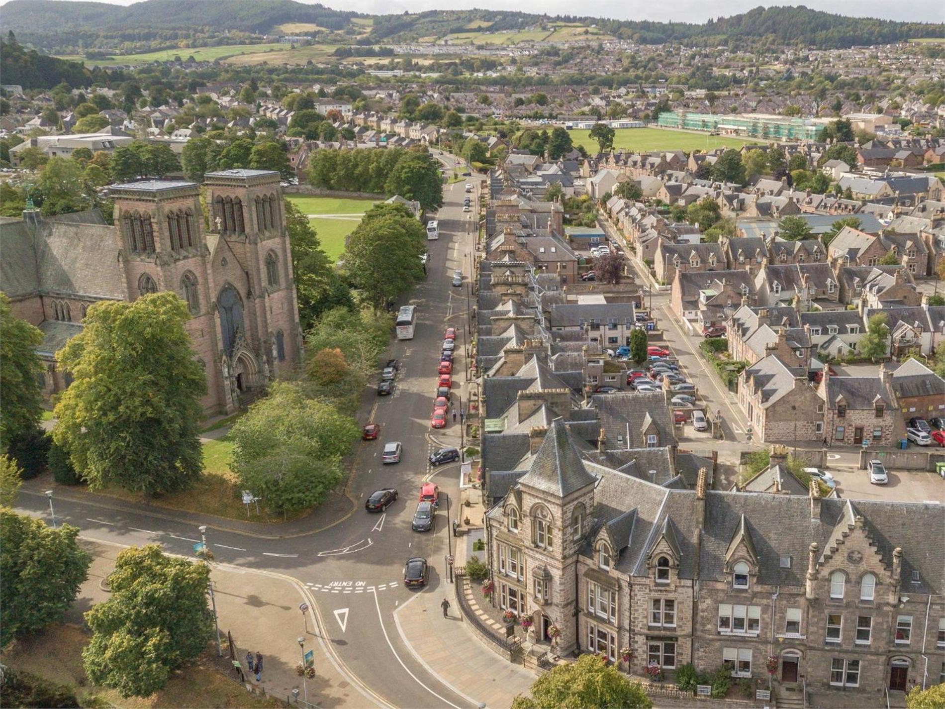 2 Bed In Ca328 Apartment Inverness